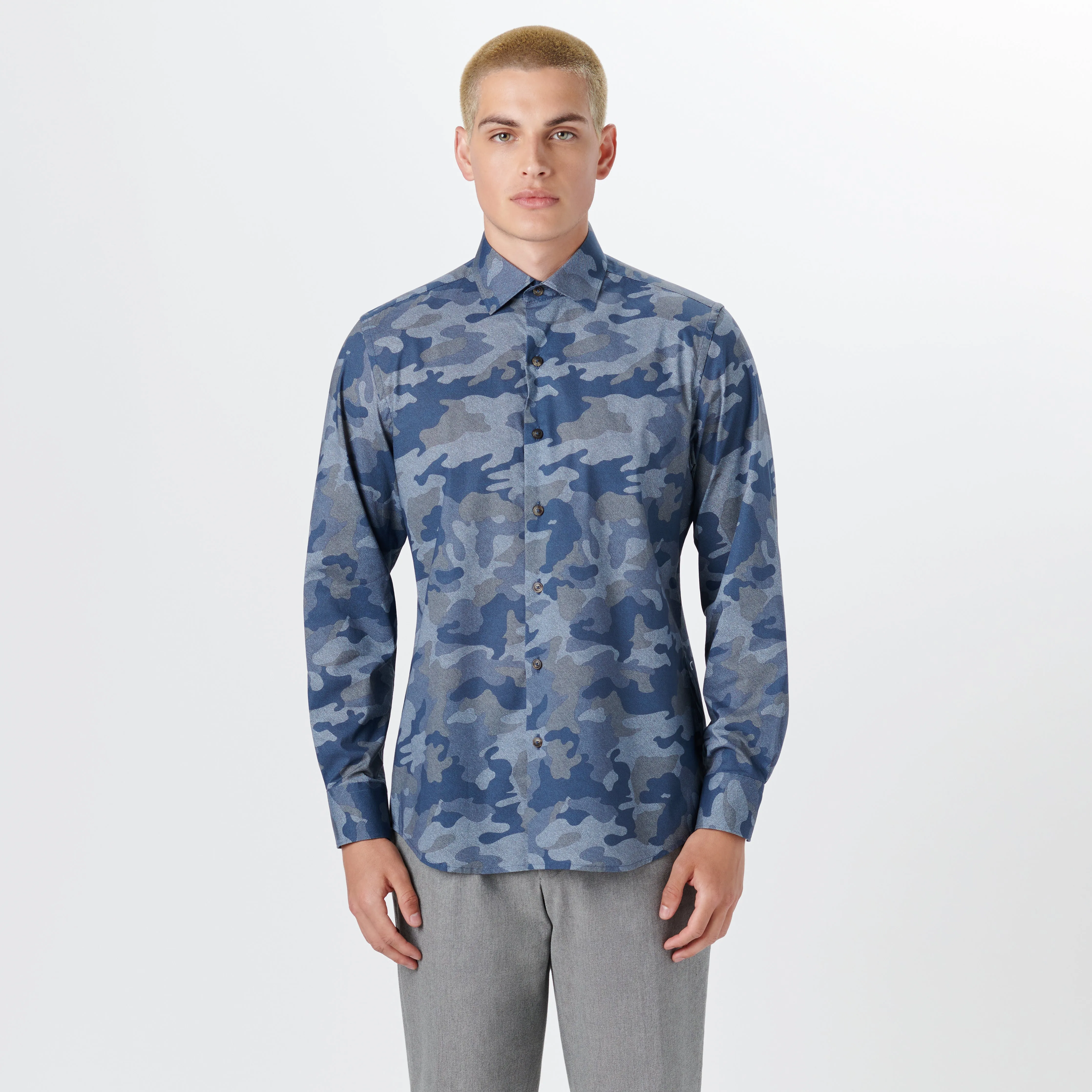 Mens AXEL Stylish Camouflage Print Button-Up Shirt – Casual Military-Inspired Design