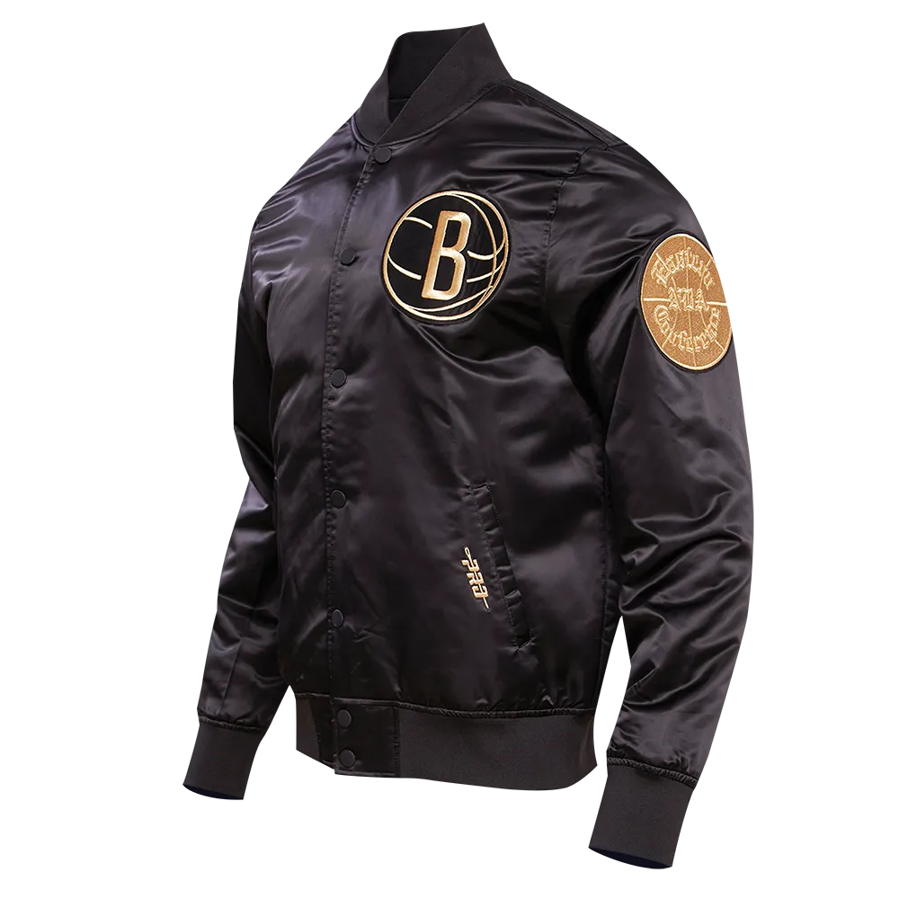 BROOKLYN NETS GOLD LOGO SATIN JACKET (BLACK)